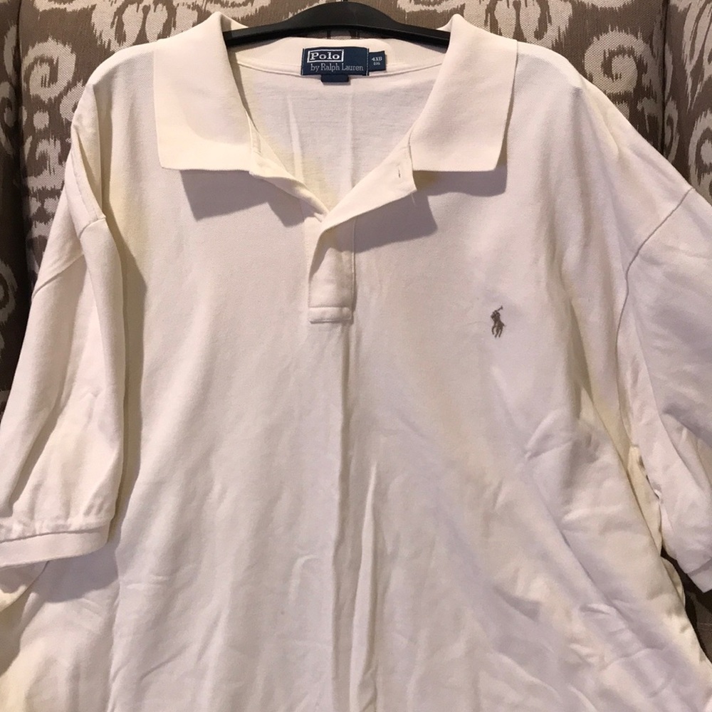 Men’s polo shirt in Vanilla. Perfect condition.